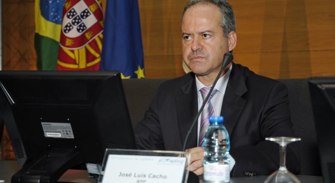 cacho-690x377