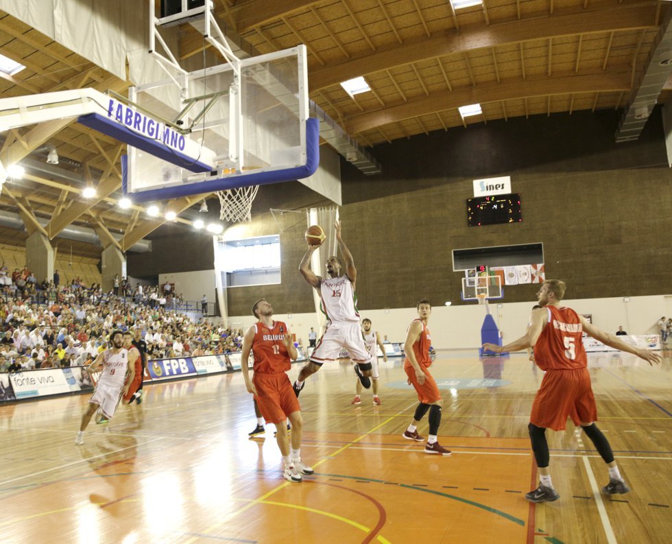 980basquete_1_980_2500.jpg