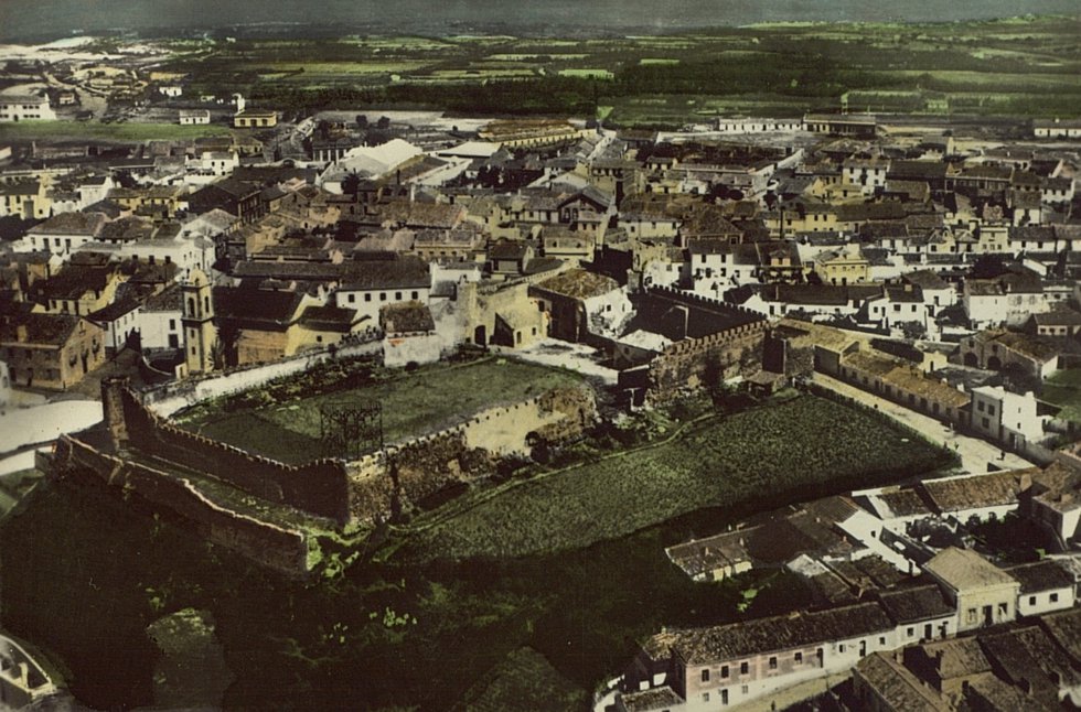 980castelo_1_980_2500.jpg