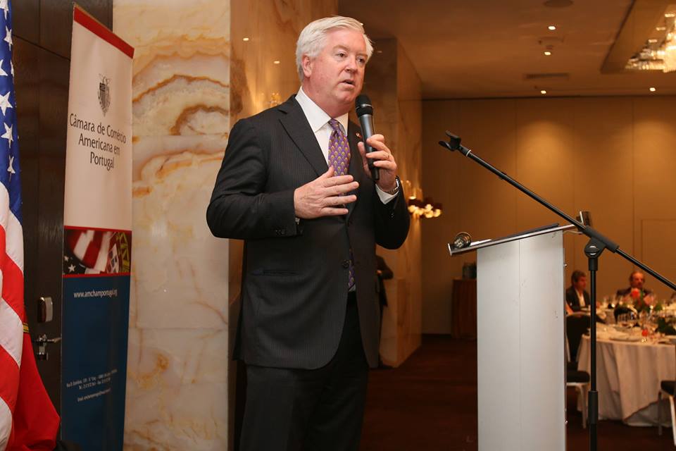 Amb-AmericanClub.jpg
