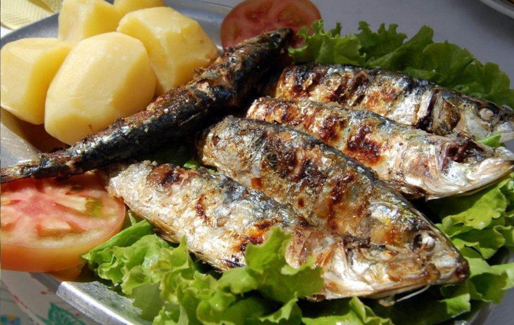 iguaria-sardinhas-assadas.jpg