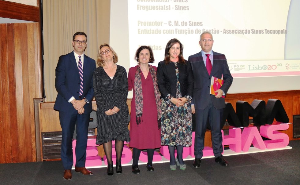 980escolhas_1_980_2500.jpg
