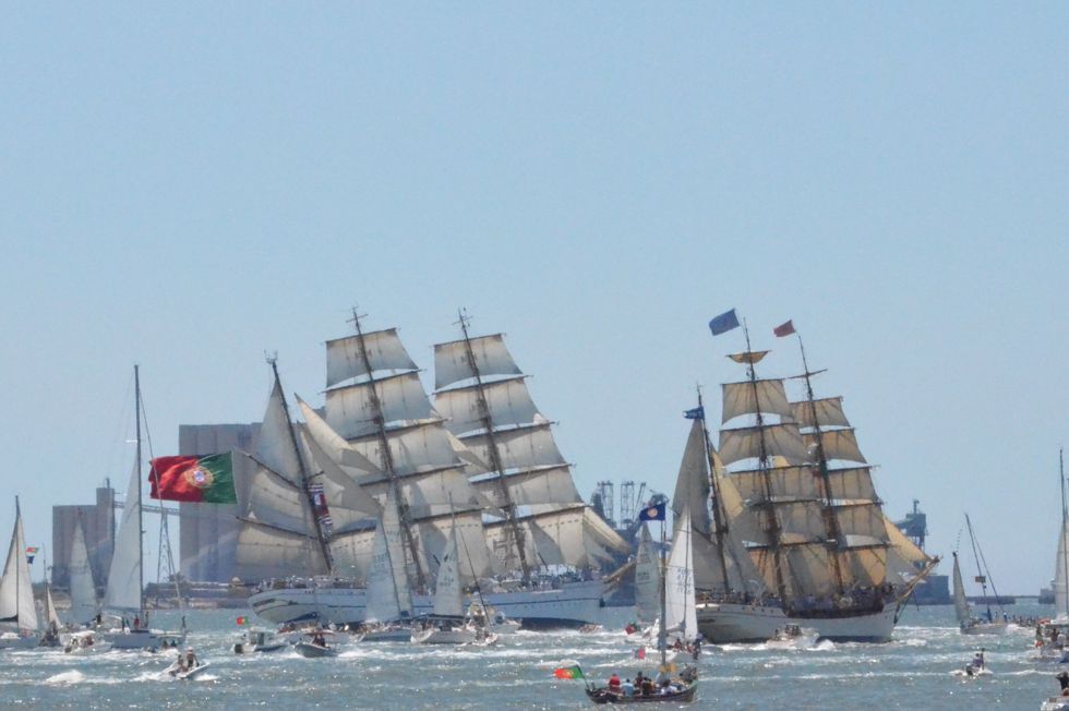 tallshipsg_1_980_2500.jpg